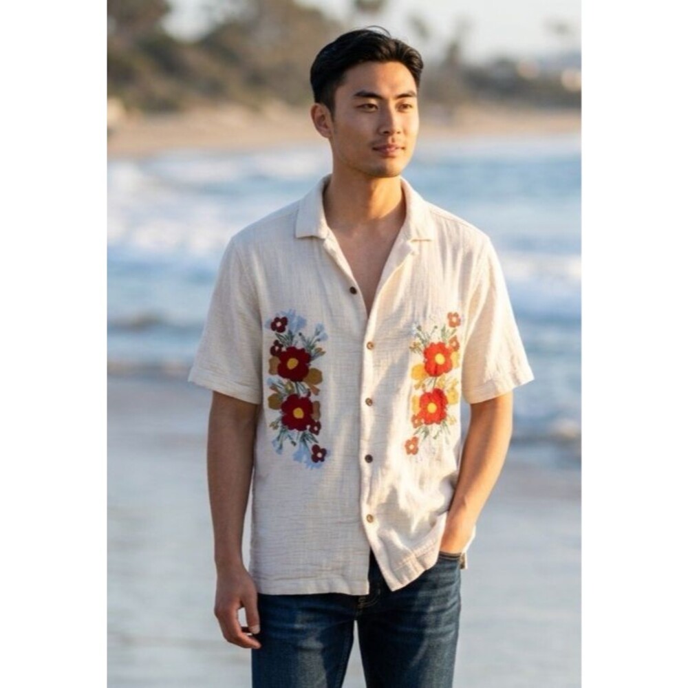 Pacsun NEW! mens short sleeve button sleeve floral embroidered 100% cotton sz M
